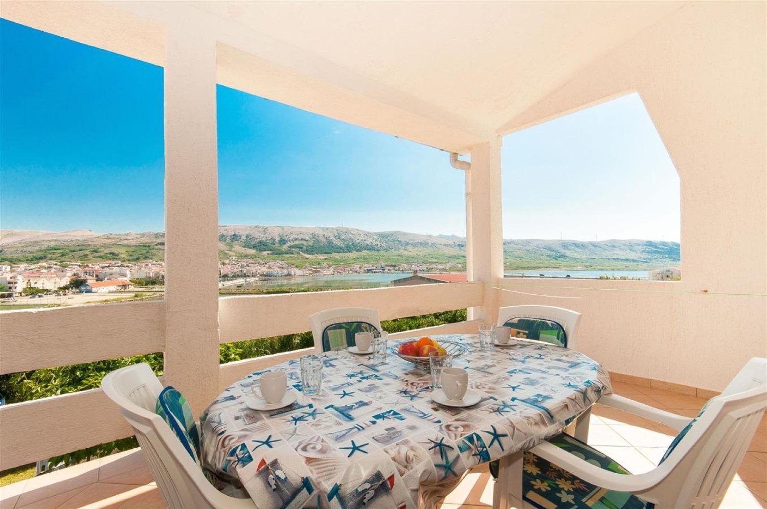 Apartments Mate - Free Parking Паг Экстерьер фото
